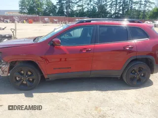 2019 Jeep Cherokee Latitude Plus with VIN 1C4PJLLBXKD339435, listed as a IAAI auction lot 42224535 with 104,276 mi miles and . Bid and sale history available at DreamBid. Image 15.