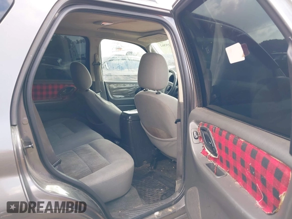 2006 Ford Escape XLT with VIN 1FMCU93106KA37648, listed as a IAAI auction lot 42719362 with 184,321 mi miles and . Bid and sale history available at DreamBid. Image 8.
