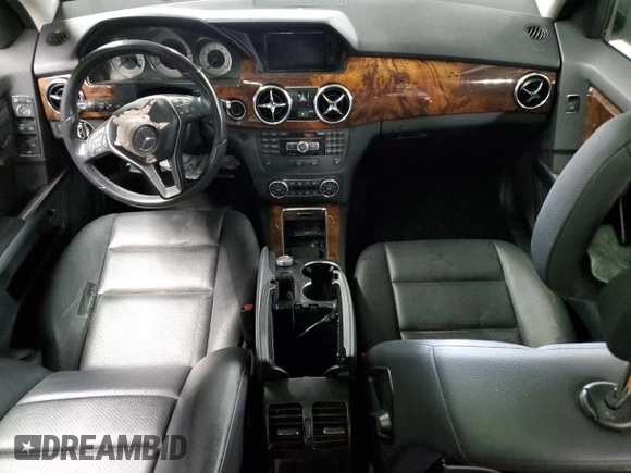 2013 Mercedes-Benz GLK 350 z VIN WDCGG8JB5DF940946, wystawiony jako Copart lot #56927945 z przebiegiem Nie podano mil oraz Szkoda całkowita • Salvage title. Historia ofert i sprzedaży dostępna na DreamBid. Obrazek 8.
