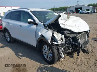 2018 Kia Sorento LX with VIN 5XYPG4A52JG396603, listed as a IAAI auction lot 42156056 with 41,110 mi miles and . Bid and sale history available at DreamBid. Image 1.