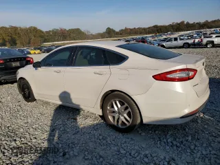 2013 Ford Fusion SE with VIN 3FA6P0HR3DR376065, listed as a Copart auction lot 89326765 with 136,226 mi miles and Clean Title. Bid and sale history available at carsss.com. Image 2.