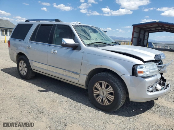 2010 Lincoln Navigator with VIN 5LMJJ2J57AEJ03503, listed as a Copart auction lot 65376814 with 170,597 mi miles and Salvage Title. Bid and sale history available at carsss.com. Image 4.