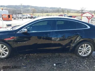 2018 Chevrolet Malibu LT with VIN 1G1ZD5ST7JF150730, listed as a IAAI auction lot 41760210 with 117,909 mi miles. Bid and sale history available at carsss.com. Image 14.
