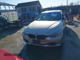 2014 BMW 3 Series 328i xDrive с VIN WBA3B5C56EP541173, выставлен на аукционе IAAI как лот 41865108 с пробегом 122 269 миль миль и . История ставок и продаж доступна на DreamBid. Изображение 12.