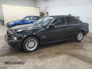 2001 BMW 5 Series 525i z VIN WBADT43441GX23709, wystawiony jako Copart lot #56279355 z przebiegiem 150 964 mil mil oraz Czysty tytuł • Clean title. Historia ofert i sprzedaży dostępna na DreamBid. Obrazek 1.