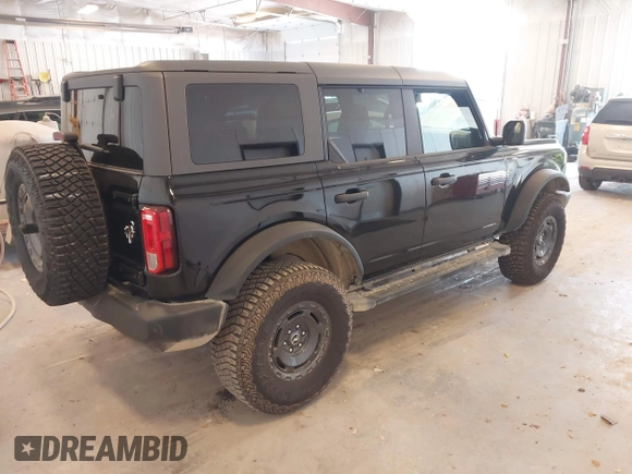 2024 Ford Bronco Big Bend z VIN 1FMDE7BH7RLB55036, wystawiony jako IAAI lot #42404799 z przebiegiem 1 054 mil mil oraz . Historia ofert i sprzedaży dostępna na DreamBid. Obrazek 4.