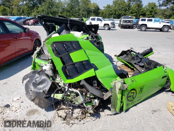 2016 Lamborghini Huracan LP 610-4 z VIN ZHWUR1ZF2GLA05076, wystawiony jako Copart lot #67934793 z przebiegiem Nie podano mil oraz Szkoda całkowita • Salvage title. Historia ofert i sprzedaży dostępna na DreamBid. Obrazek 5.