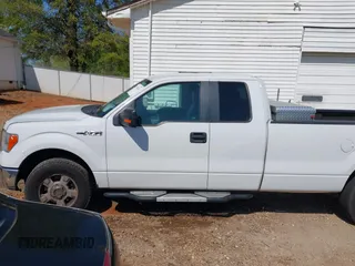 2013 Ford F-150 XL with VIN 1FTFX1CF3DKF37810, listed as a IAAI auction lot 41970478 with 211,781 mi miles. Bid and sale history available at carsss.com. Image 15.