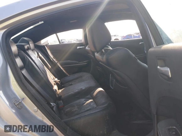 2020 Dodge Charger SXT z VIN 2C3CDXBG6LH140109, wystawiony jako IAAI lot #41500725 z przebiegiem 115 572 mil mil oraz . Historia ofert i sprzedaży dostępna na DreamBid. Obrazek 8.
