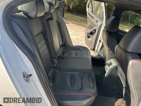 2014 Volkswagen Jetta GLI Edition 30 with VIN 3VW4S7AJ9EM307972, listed as a Copart auction lot 85949964 with 91,661 mi miles and Clean title. Bid and sale history available at DreamBid. Image 6.