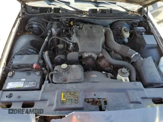 2004 Ford Crown Victoria LX z VIN 2FAFP74W44X112942, wystawiony jako Copart lot #50484665 z przebiegiem 248 480 mil mil oraz Szkoda całkowita • Salvage title. Historia ofert i sprzedaży dostępna na DreamBid. Obrazek 13.