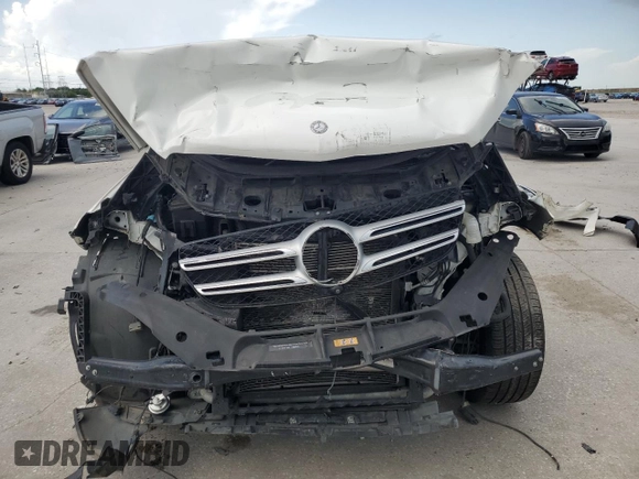 2017 Mercedes-Benz GLE 350 with VIN 4JGDA5JB0HA898208, listed as a Copart auction lot 61743115 with 104,562 mi miles and Salvage title. Bid and sale history available at DreamBid. Image 5.