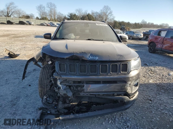 2020 Jeep Compass Altitude z VIN 3C4NJDBB6LT125469, wystawiony jako Copart lot #88016245 z przebiegiem 52 347 mil mil oraz Szkoda całkowita • Salvage title. Historia ofert i sprzedaży dostępna na DreamBid. Obrazek 5.