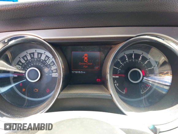 2013 Ford Mustang V6 with VIN 1ZVBP8AM0D5207837, listed as a IAAI auction lot 42464194 with 171,916 mi miles and . Bid and sale history available at DreamBid. Image 7.