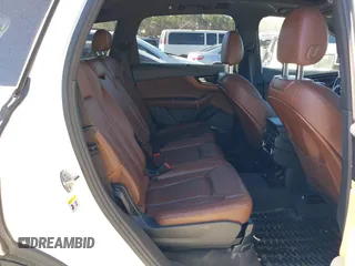 2017 Audi Q7 Premium Plus with VIN WA1LAAF78HD009287, listed as a IAAI auction lot 41327189 with 121,483 mi miles. Bid and sale history available at carsss.com. Image 8.