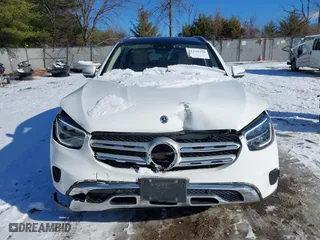 2022 Mercedes-Benz GLC with VIN W1N0G8EB7NG119580, listed as a IAAI auction lot 41239778 with 28,551 mi miles. Bid and sale history available at carsss.com. Image 12.
