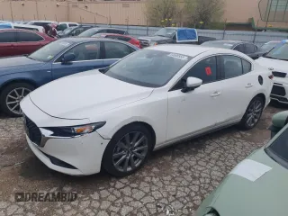 2022 Mazda 3 Select z VIN JM1BPABL1N1501157, wystawiony jako Copart lot #54688555 z przebiegiem 13 076 mil mil oraz Nie do naprawy • Non repairable. Historia ofert i sprzedaży dostępna na DreamBid. Obrazek 1.