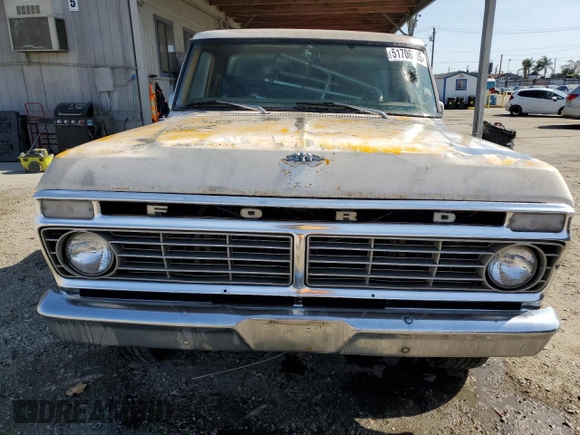1974 Ford F-250 с VIN F25JRU24401, выставлен на аукционе Copart как лот 51706305 с пробегом 93 783 миль миль и Списание • Salvage title. История ставок и продаж доступна на DreamBid. Изображение 5.