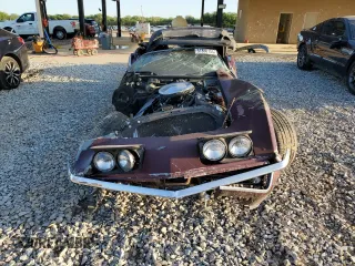 1969 Chevrolet Corvette z VIN 194679S736550, wystawiony jako Copart lot #51850155 z przebiegiem 60 821 mil mil oraz Szkoda całkowita • Salvage title. Historia ofert i sprzedaży dostępna na DreamBid. Obrazek 5.