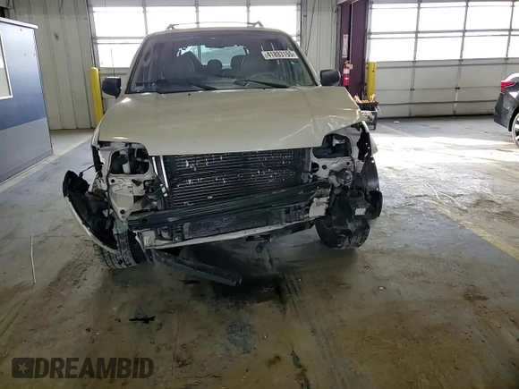 2007 Mercury Mariner Premier with VIN 4M2CU97157KJ11673, listed as a Copart auction lot 41893155 with 258,599 mi miles and Salvage title. Bid and sale history available at DreamBid. Image 12.