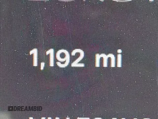 2025 Tesla Model Y Long Range z VIN 7SAYGDED7SA373784, wystawiony jako IAAI lot #41881719 z przebiegiem 1 192 mil mil oraz . Historia ofert i sprzedaży dostępna na DreamBid. Obrazek 15.