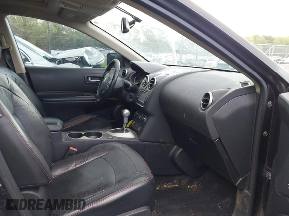 2011 Nissan Rogue S z VIN JN8AS5MV9BW310668, wystawiony jako IAAI lot #41962523 z przebiegiem 217 541 mil mil oraz . Historia ofert i sprzedaży dostępna na DreamBid. Obrazek 5.