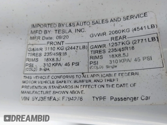 2020 Tesla Model 3 Standard Range Plus z VIN 5YJ3E1EA3LF794276, wystawiony jako IAAI lot #42390409 z przebiegiem 51 924 mil mil oraz . Historia ofert i sprzedaży dostępna na DreamBid. Obrazek 9.