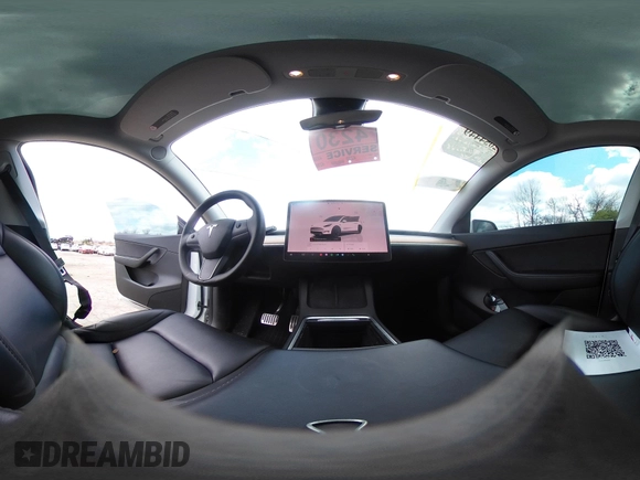 2022 Tesla Model Y Long Range z VIN 7SAYGDEE7NF385207, wystawiony jako IAAI lot #42054449 z przebiegiem 52 834 mil mil oraz . Historia ofert i sprzedaży dostępna na DreamBid. Obrazek 20.