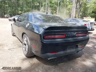2015 Dodge Challenger R/T with VIN 2C3CDZAT6FH758979, listed as a IAAI auction lot 40291488 with 152,236 mi miles. Bid and sale history available at carsss.com. Image 3.