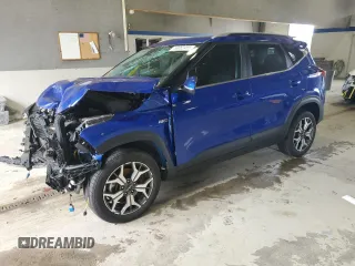 2023 Kia Seltos EX z VIN KNDERCAA6P7404152, wystawiony jako Copart lot #58082455 z przebiegiem 28 222 mil mil oraz Szkoda całkowita • Salvage title. Historia ofert i sprzedaży dostępna na DreamBid. Obrazek 1.