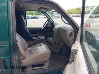 2004 GMC Safari z VIN 1GTDL19X74B503033, wystawiony jako IAAI lot #42316603 z przebiegiem 178 865 mil mil oraz . Historia ofert i sprzedaży dostępna na DreamBid. Obrazek 5.