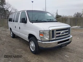 2010 Ford Econoline Passenger XL z VIN 1FBNE3BL2ADA77919, wystawiony jako IAAI lot #41522274 z przebiegiem 141 286 mil mil oraz . Historia ofert i sprzedaży dostępna na DreamBid. Obrazek 1.