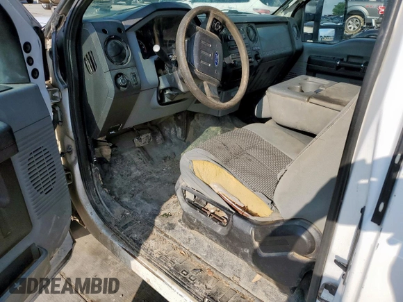 2011 Ford F-250 XL with VIN 1FT7X2A65BEB00318, listed as a Copart auction lot 60981655 with Not provided miles and Salvage title. Bid and sale history available at DreamBid. Image 8.