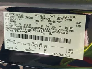 2019 Lincoln MKC Reserve with VIN 5LMTJ3DH6KUL07611, listed as a IAAI auction lot 42207705 with Not Provided miles and . Bid and sale history available at DreamBid. Image 9.