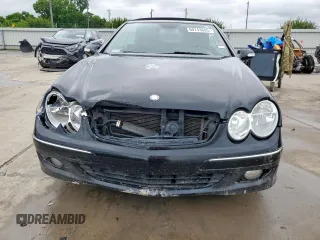 2008 Mercedes-Benz CLK 350 z VIN WDBTK56F58T088861, wystawiony jako Copart lot #60743665 z przebiegiem 204 611 mil mil oraz Czysty tytuł • Clean title. Historia ofert i sprzedaży dostępna na DreamBid. Obrazek 5.
