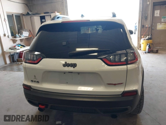 2020 Jeep Cherokee Trailhawk с VIN 1C4PJMBX5LD504439, выставлен на аукционе IAAI как лот 41867668 с пробегом 76 047 миль миль и . История ставок и продаж доступна на DreamBid. Изображение 16.