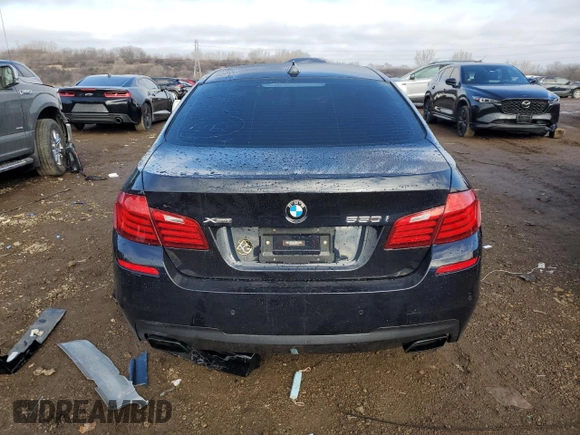 2015 BMW 5 Series 550i xDrive с VIN WBAKP9C55FD979545, выставлен на аукционе Copart как лот 85147944 с пробегом 119 402 миль миль и Списание • Salvage title. История ставок и продаж доступна на DreamBid. Изображение 6.