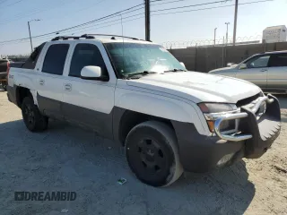 2005 Chevrolet Avalanche Z71 with VIN 3GNEK12Z15G205810, listed as a Copart auction lot 62230515 with Not provided miles and Clean title. Bid and sale history available at DreamBid. Image 4.