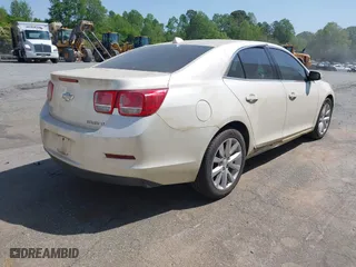 2013 Chevrolet Malibu LT with VIN 1G11E5SA6DF119224, listed as a IAAI auction lot 42047864 with 178,537 mi miles. Bid and sale history available at carsss.com. Image 4.