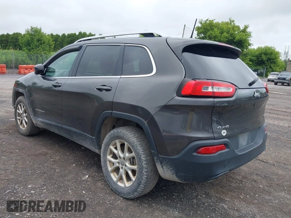 2016 Jeep Cherokee Latitude with VIN 1C4PJMCS3GW368342, listed as a IAAI auction lot 42693091 with 139,302 mi miles and . Bid and sale history available at DreamBid. Image 3.