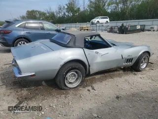 1969 Chevrolet Corvette with VIN 194679S704164, listed as a Copart auction lot 56403295 with 74,011 mi miles and Salvage title. Bid and sale history available at DreamBid. Image 3.