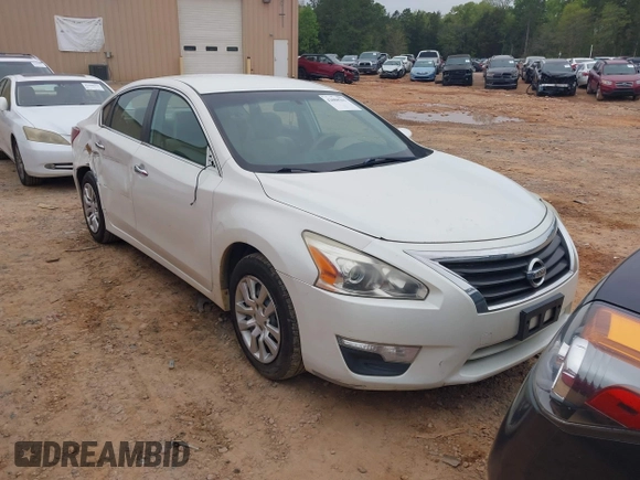 2013 Nissan Altima SV with VIN 1N4AL3AP8DN554166, listed as a IAAI auction lot 42008563 with 149,809 mi miles and . Bid and sale history available at carsss.com. Image 1.