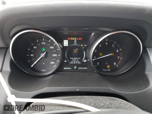 2017 Land Rover Range Rover Evoque HSE Dynamic with VIN SALVD2BG9HH210604, listed as a Copart auction lot 86601094 with 138,931 mi miles and Salvage Title. Bid and sale history available at carsss.com. Image 9.