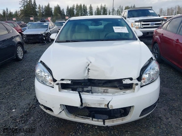 2016 Chevrolet Impala Limited LTZ with VIN 2G1WC5E39G1108531, listed as a IAAI auction lot 41667927 with NaN miles. Bid and sale history available at carsss.com. Image 12.