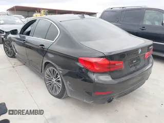 2019 BMW 5 Series 530i with VIN WBAJA5C50KWW38431, listed as a IAAI auction lot 41483263 with 94,436 mi miles. Bid and sale history available at carsss.com. Image 3.