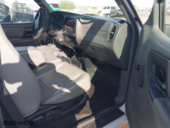2009 Ford Ranger XL with VIN 1FTYR10D89PA41482, listed as a IAAI auction lot 41797290 with 110,071 mi miles. Bid and sale history available at carsss.com. Image 5.