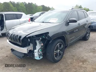 2015 Jeep Cherokee Latitude with VIN 1C4PJLCB0FW601862, listed as a IAAI auction lot 41931048 with 100,705 mi miles and . Bid and sale history available at DreamBid. Image 18.