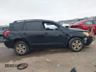 2006 Toyota RAV4 with VIN JTMZK33V965001685, listed as a IAAI auction lot 40995034 with 254,383 mi miles. Bid and sale history available at carsss.com. Image 13.