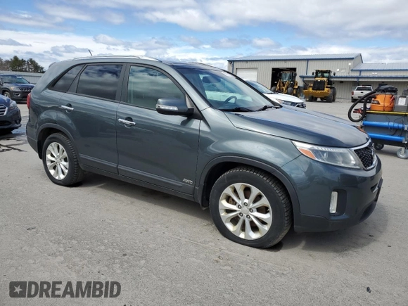 2014 Kia Sorento EX with VIN 5XYKUDA7XEG497463, listed as a Copart auction lot 53112355 with 135,217 mi miles and Clean Title. Bid and sale history available at DreamBid. Image 4.