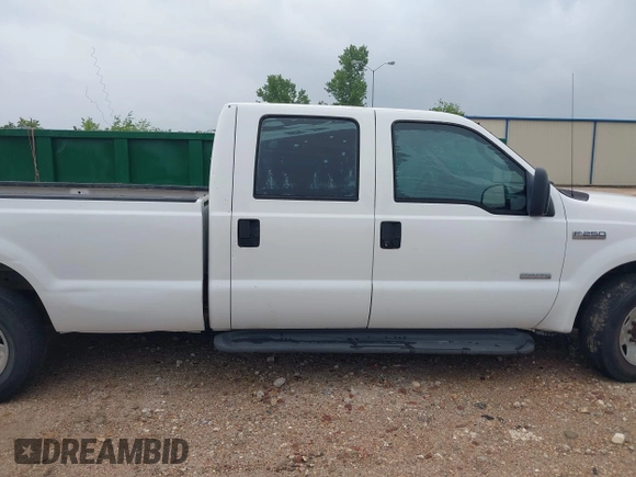 2007 Ford F-250 XL with VIN 1FTSW20P57EB51834, listed as a IAAI auction lot 42058819 with 258,989 mi miles and . Bid and sale history available at DreamBid. Image 13.